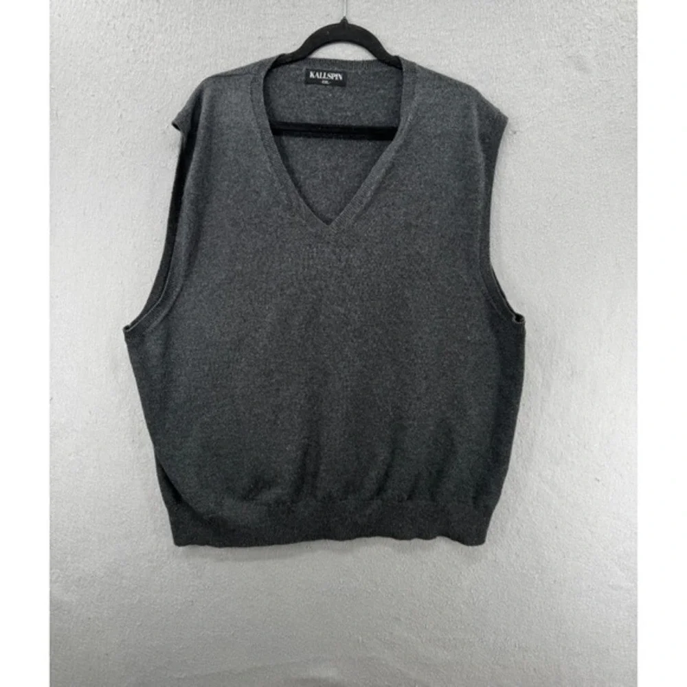 Kallspin Sweater Vest Size XXL Gray Wool Blend Soft Lightweight Academia Neutral